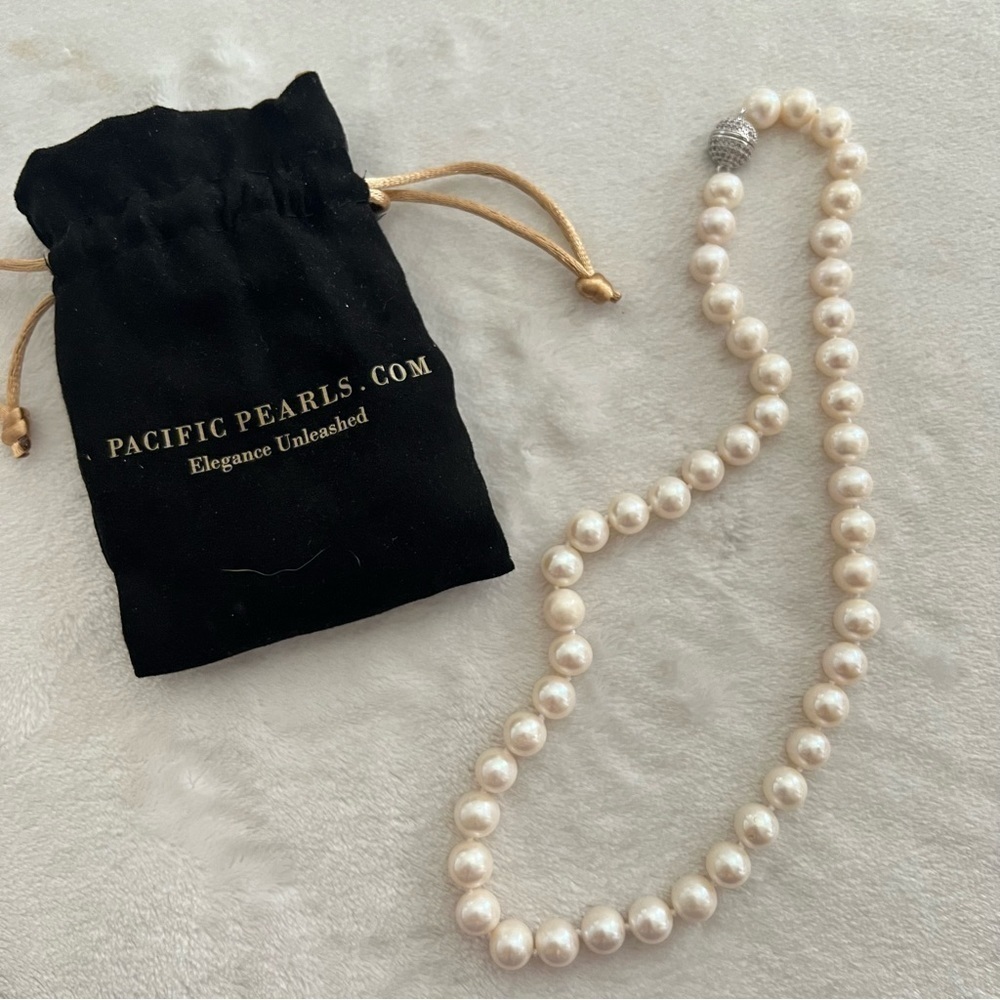 Pacific Pearls Maria Theresa Reef Magnetic Clasp Freshwater Pearl Necklace